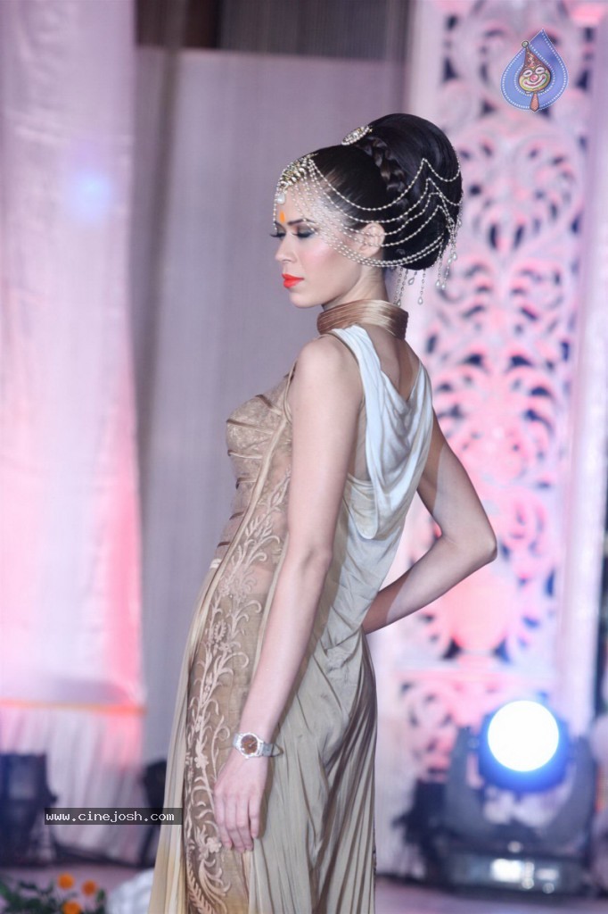 Celebs Walks The Ramp at Rohitverma Fashion Show - 42 / 90 photos