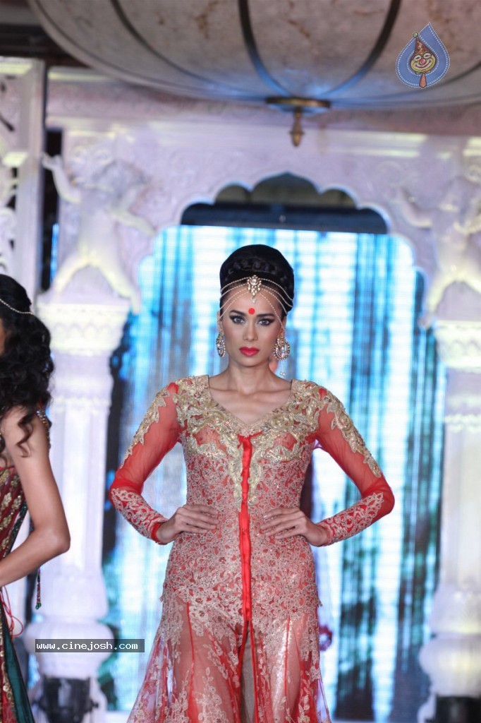 Celebs Walks The Ramp at Rohitverma Fashion Show - 51 / 90 photos