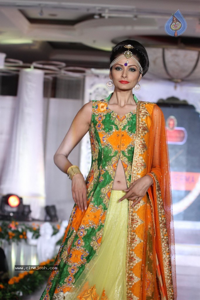 Celebs Walks The Ramp at Rohitverma Fashion Show - 61 / 90 photos