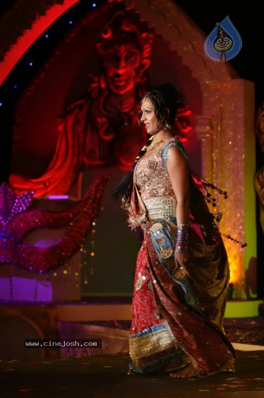 Celina Jaitley at V-CARE Indian Super Queen - 47 / 67 photos