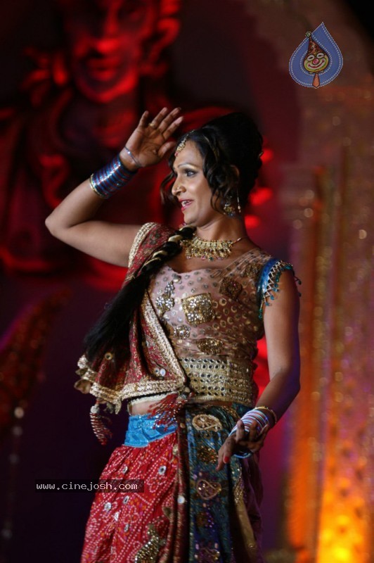 Celina Jaitley at V-CARE Indian Super Queen - 59 / 67 photos