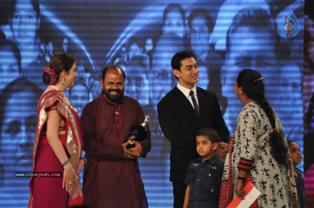 CNN - IBN Real Heroes Awards Ceremony - 1 / 58 photos