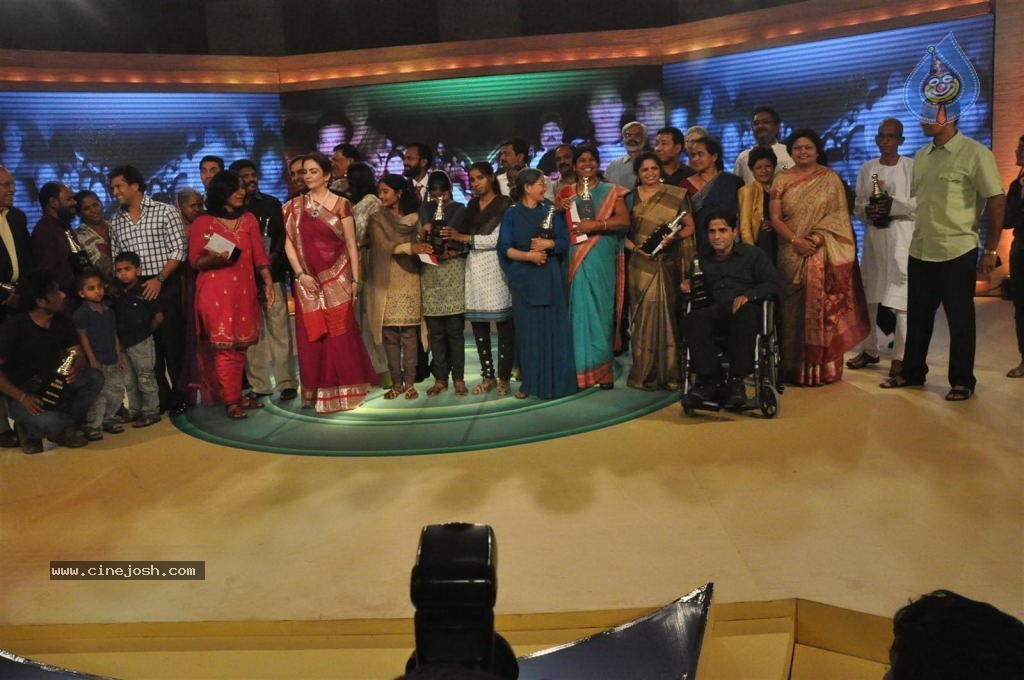 CNN - IBN Real Heroes Awards Ceremony - 3 / 58 photos