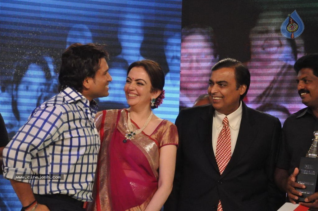 CNN - IBN Real Heroes Awards Ceremony - 29 / 58 photos