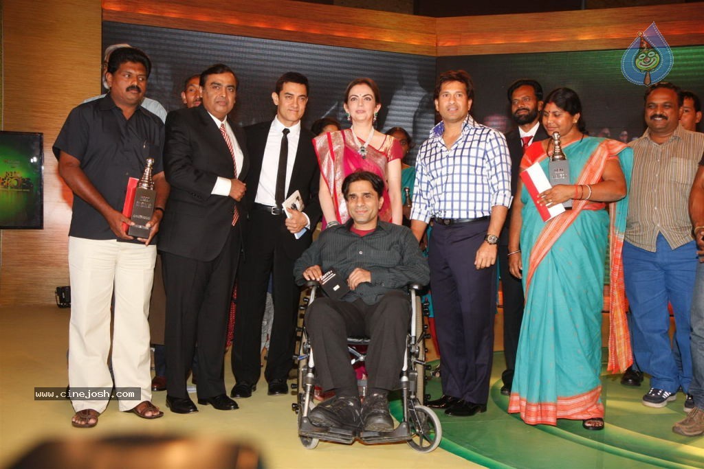 CNN - IBN Real Heroes Awards Ceremony - 58 / 58 photos