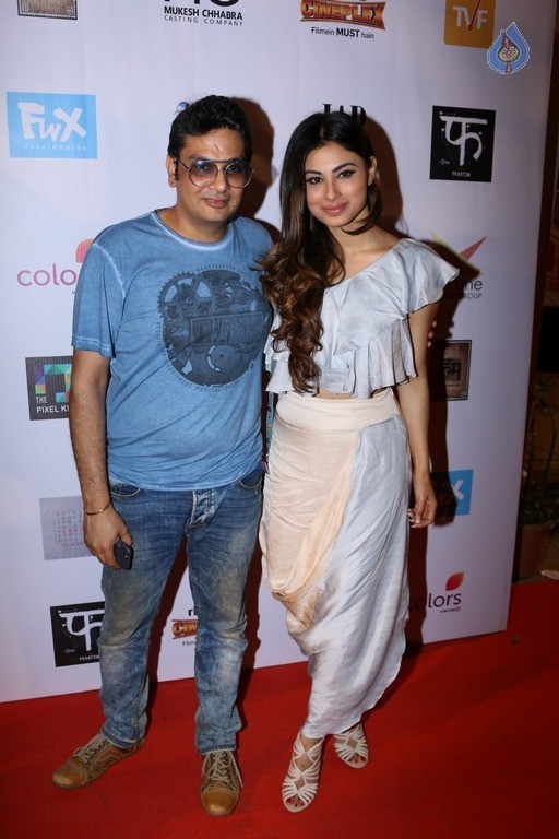 Colours Khidkiyaan Theatre Festival 2017 Photos - 32 / 40 photos