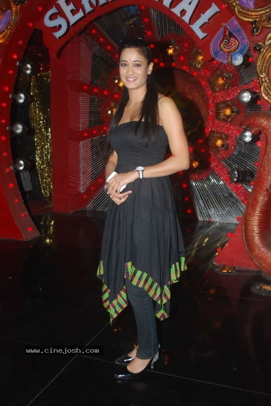 Comedy Circus On The Sets - 2 / 31 photos