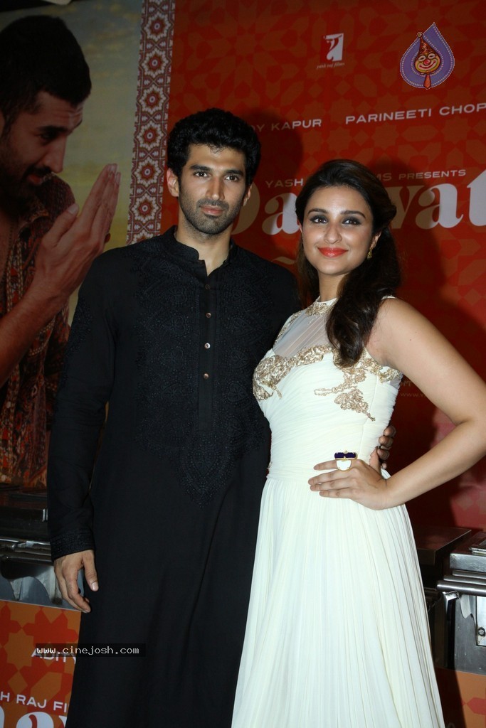 Daawat e Ishq Trailer Launch - 13 / 60 photos