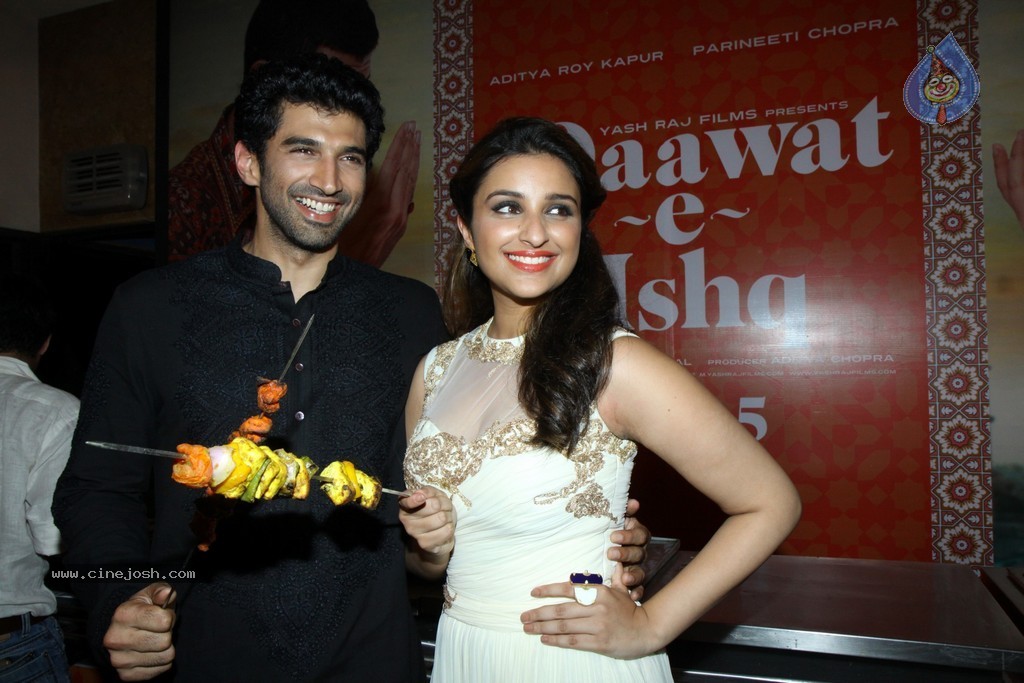 Daawat e Ishq Trailer Launch - 19 / 60 photos