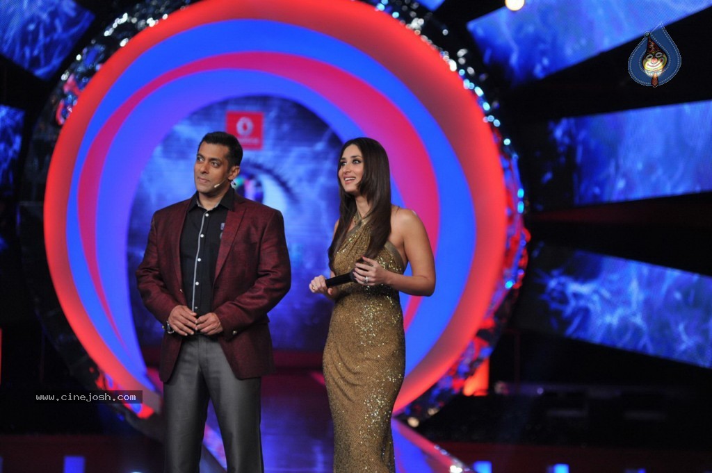 Dabangg 2 Promotion at Bigg Boss 6 Event - 6 / 57 photos