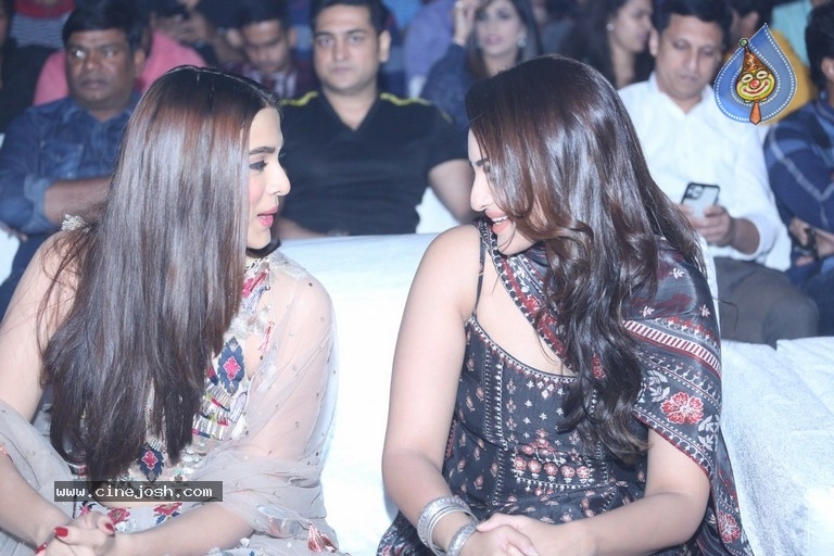 Dabangg 3 Movie Pre Release Event - 21 / 102 photos