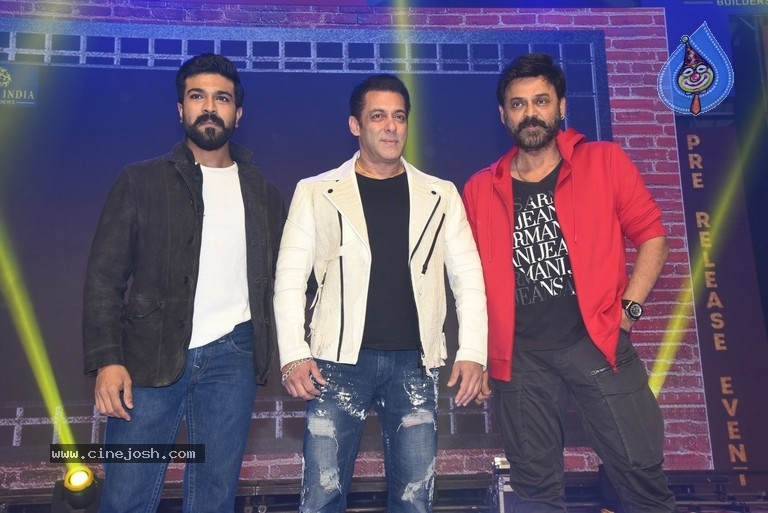 Dabangg 3 Movie Pre Release Event - 86 / 102 photos