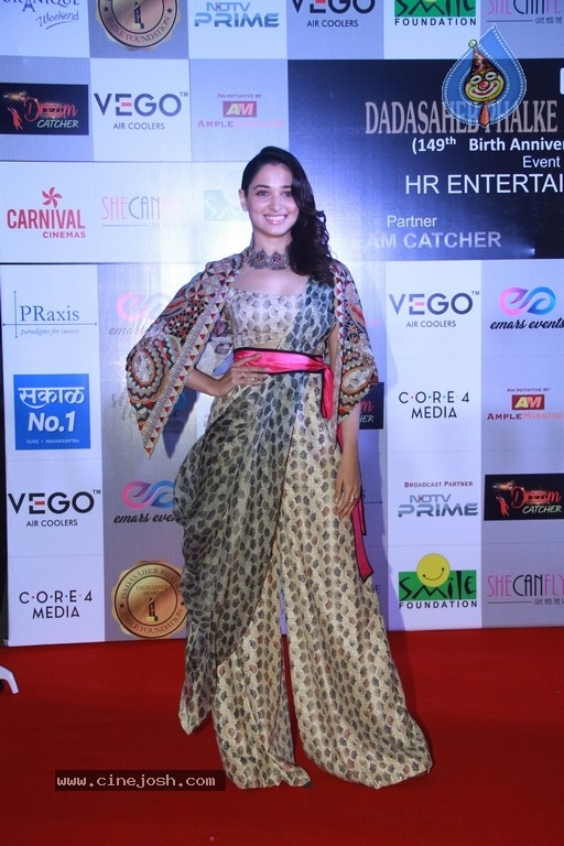 Dadasaheb Phalke Awards Event - 23 / 49 photos