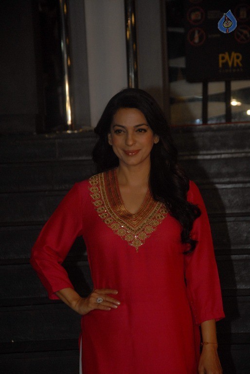 Dangal Film Special Screening Photos - 37 / 100 photos