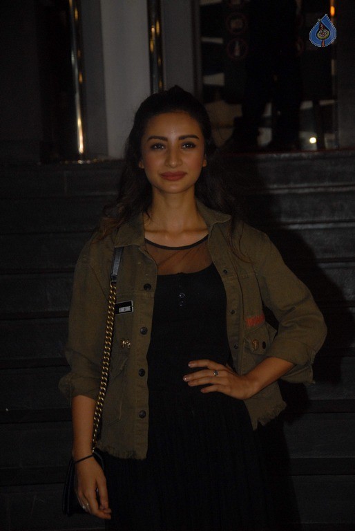 Dangal Film Special Screening Photos - 48 / 100 photos