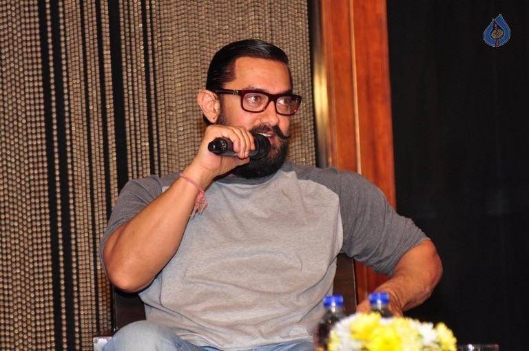 Dangal Movie Press Meet - 12 / 42 photos