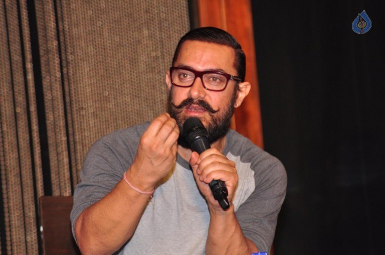 Dangal Movie Press Meet - 21 / 42 photos