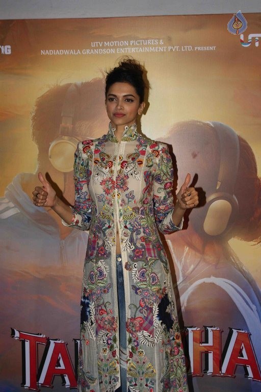 Deepika Padukone at Tamasha Music Celebration  - 9 / 30 photos