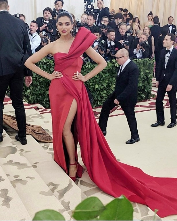 Deepika Padukone At The MET Gala 2018 - 8 / 13 photos