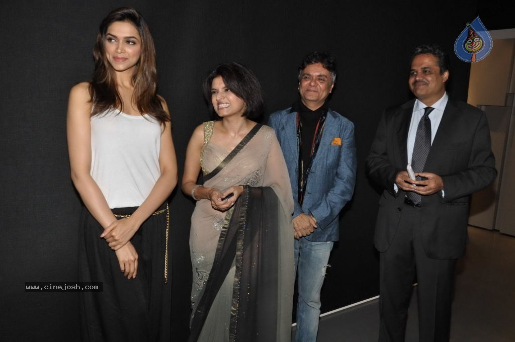 Deepika Padukone Inaugurates Poggenpohl Store - 27 / 45 photos