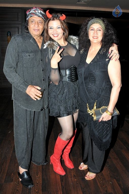 Deepshikha Birthday Party Pics - 21 / 21 photos