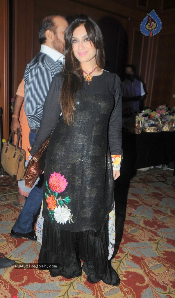 Celebs at Designer Manali Jagtap Engagement Ceremony - 2 / 41 photos