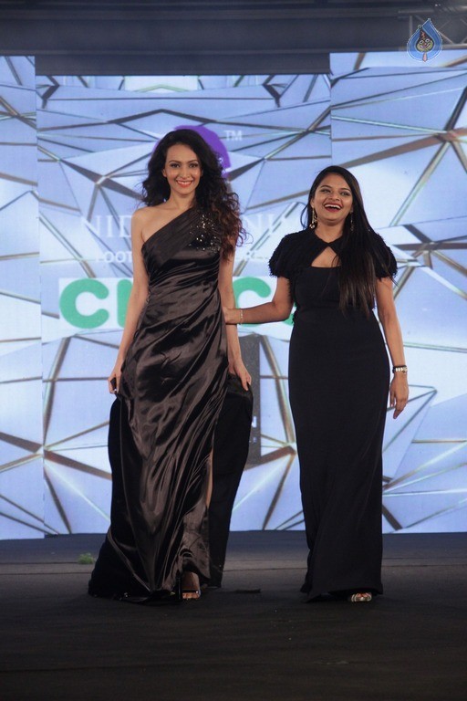 Designer Nidhi Munim Summer Collection Fashion Week - 6 / 50 photos