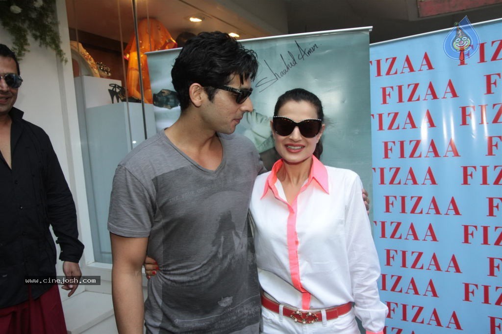 Designer Shaahid Amir New Collection Launch - 41 / 84 photos