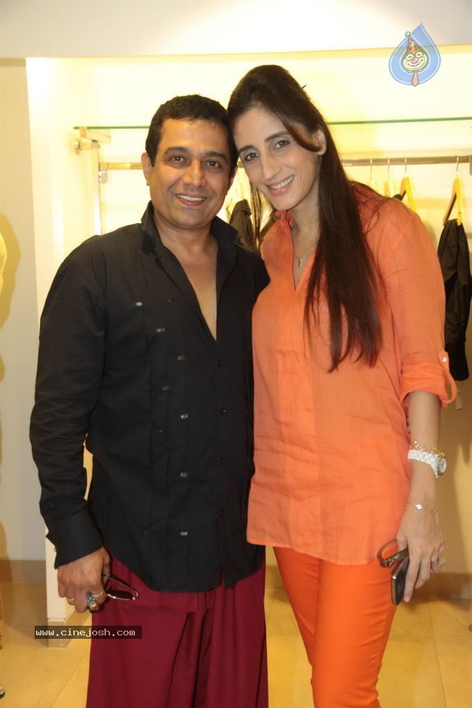 Designer Shaahid Amir New Collection Launch - 49 / 84 photos