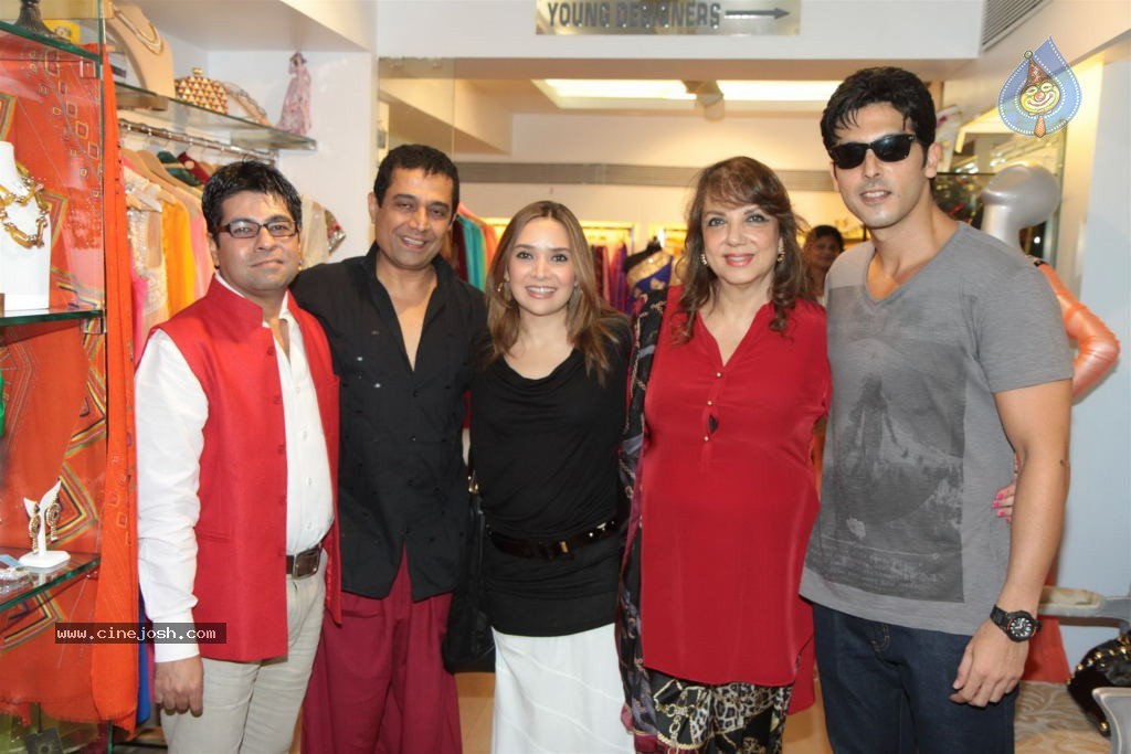 Designer Shaahid Amir New Collection Launch - 54 / 84 photos