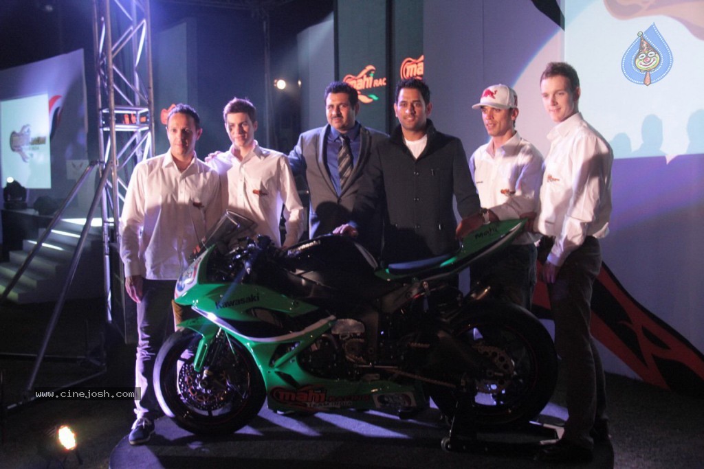 Dhoni Bike Racing Team Launch - 12 / 51 photos