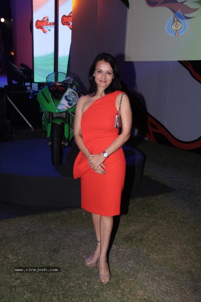 Dhoni Bike Racing Team Launch - 23 / 51 photos