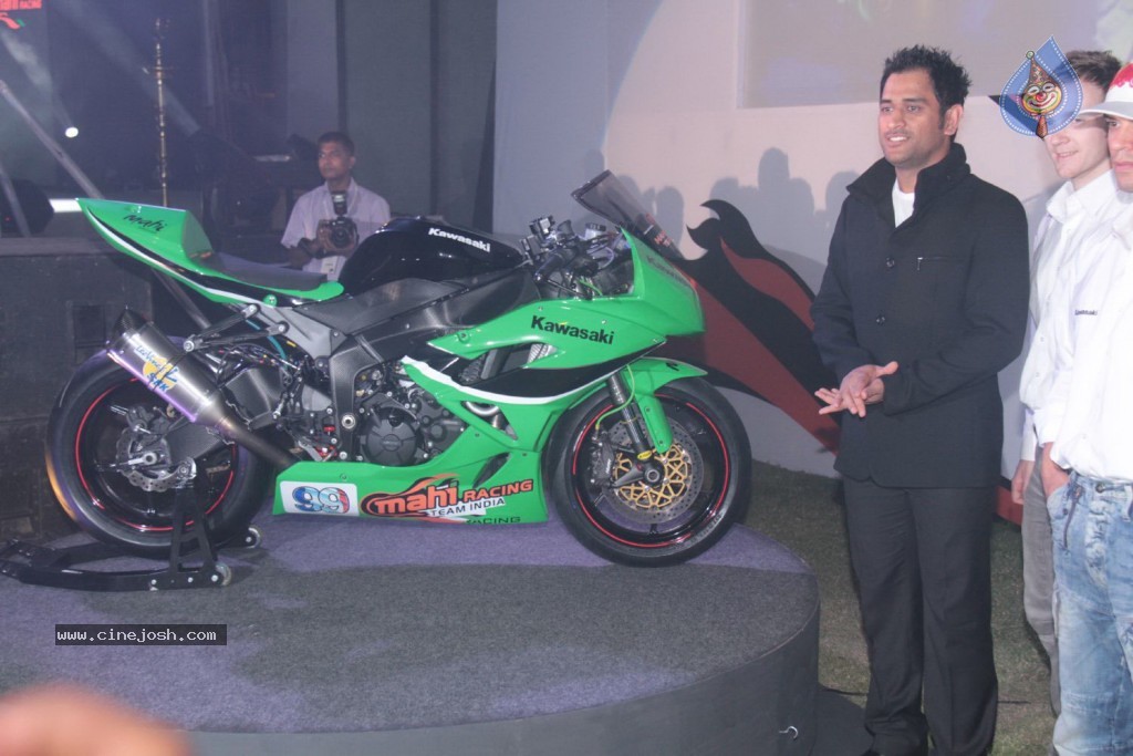 Dhoni Bike Racing Team Launch - 37 / 51 photos