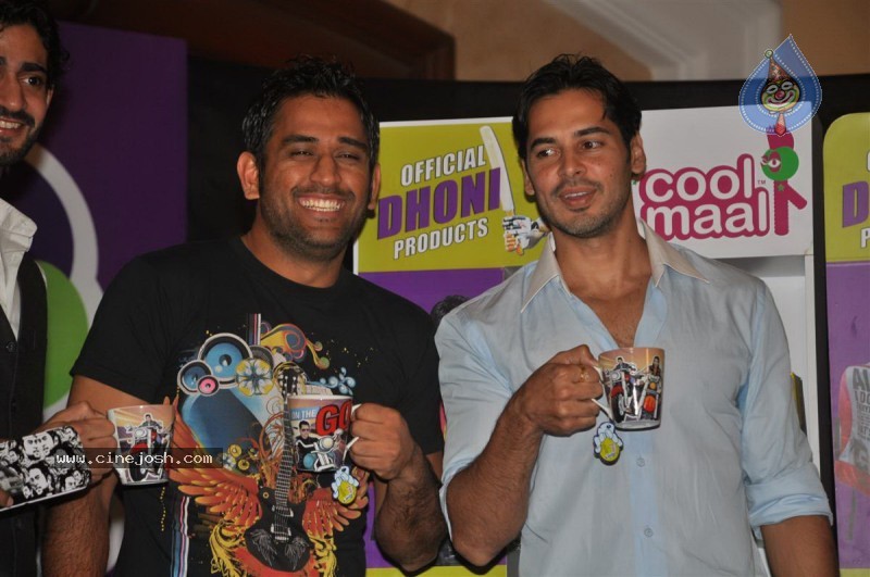 Dhoni Launches his Merchandise Cool Maal - 12 / 39 photos
