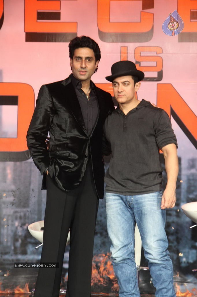 Dhoom 3 Film Press Meet - 5 / 38 photos