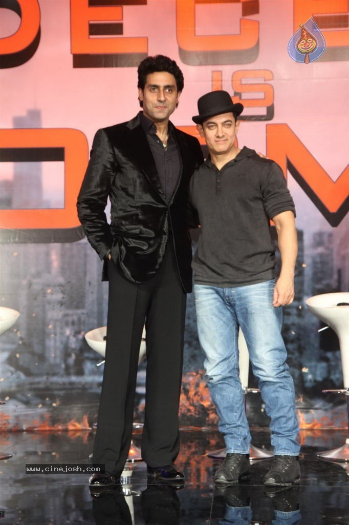 Dhoom 3 Film Press Meet - 16 / 38 photos