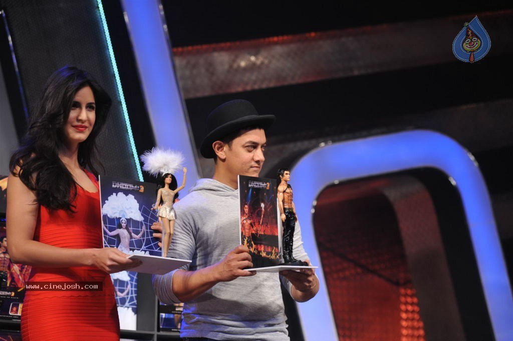 Dhoom 3 Merchandise Launch - 65 / 74 photos