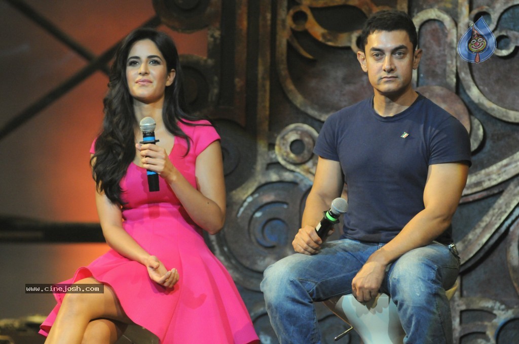 Dhoom 3 Song Launch Event - 3 / 47 photos