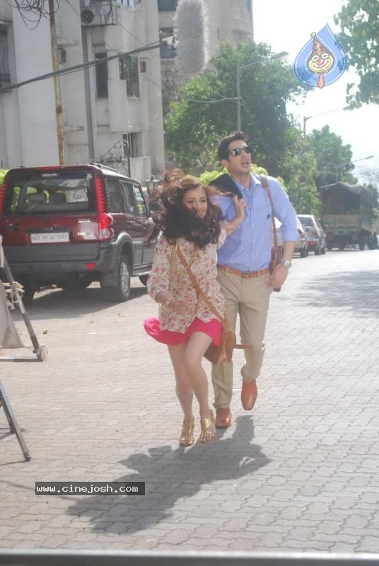 Dia Mirza and Zayed Khan Movie on Location  - 19 / 35 photos