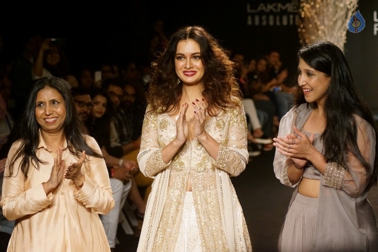 Dia Mirza at LFW Winter Festive 2017 - 1 / 21 photos