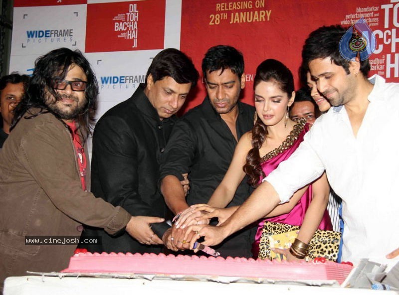 Dil Toh Baccha Hai Ji Audio Launch - 13 / 36 photos