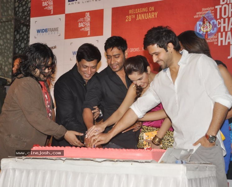 Dil Toh Baccha Hai Ji Audio Launch - 20 / 36 photos