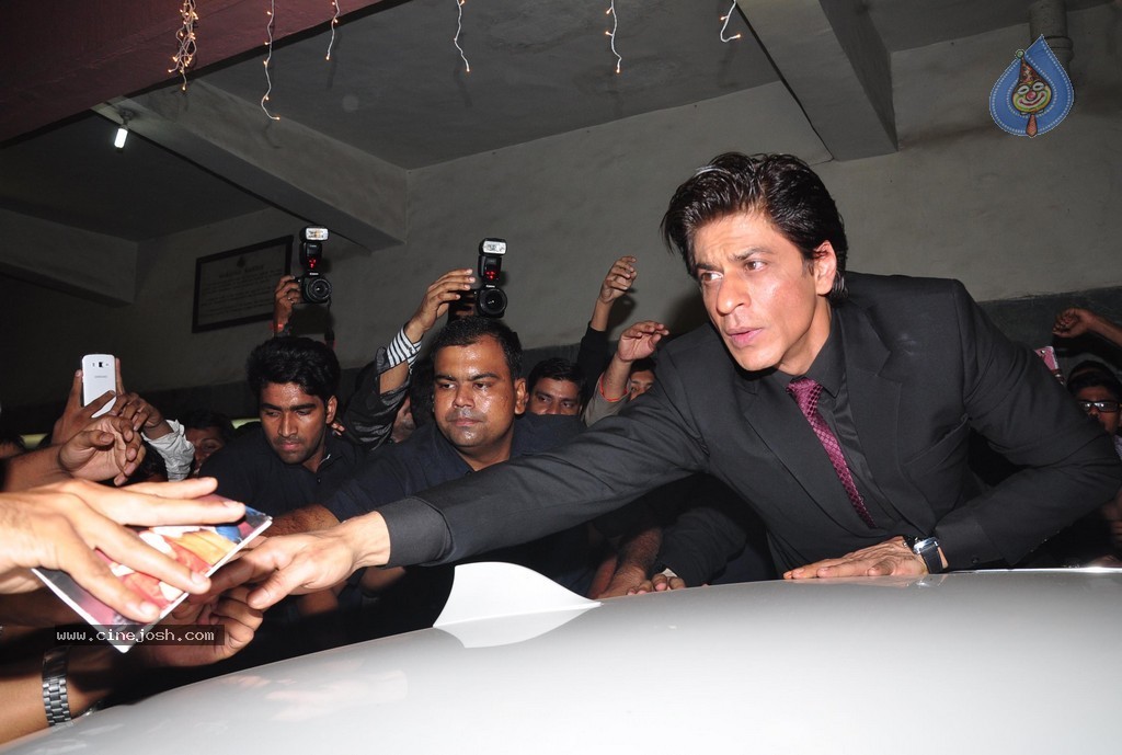 Dilwale Dulhaniya Le Jayenge 1000 Weeks Celebrations  - 61 / 70 photos