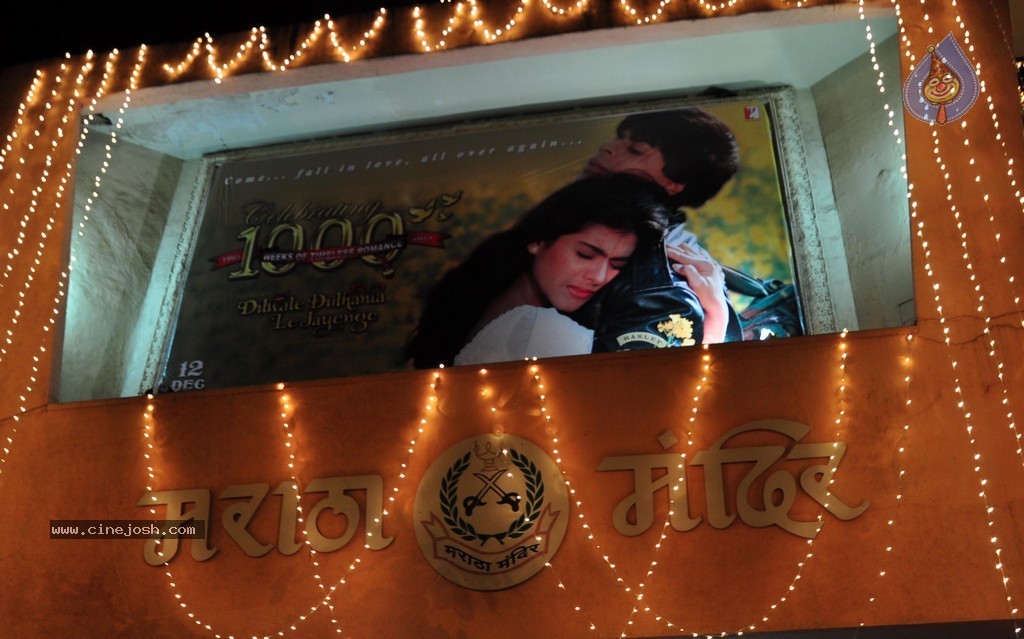 Dilwale Dulhaniya Le Jayenge 1000 Weeks Celebrations  - 70 / 70 photos