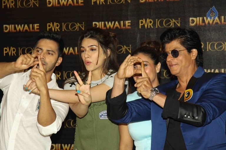 Dilwale Film Manma Emotion Jaage Re Song Launch - 1 / 28 photos