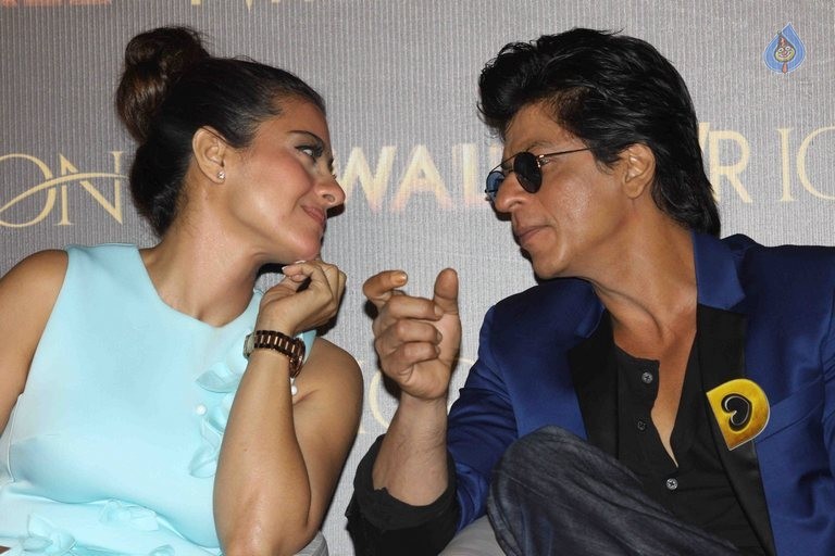 Dilwale Film Manma Emotion Jaage Re Song Launch - 9 / 28 photos