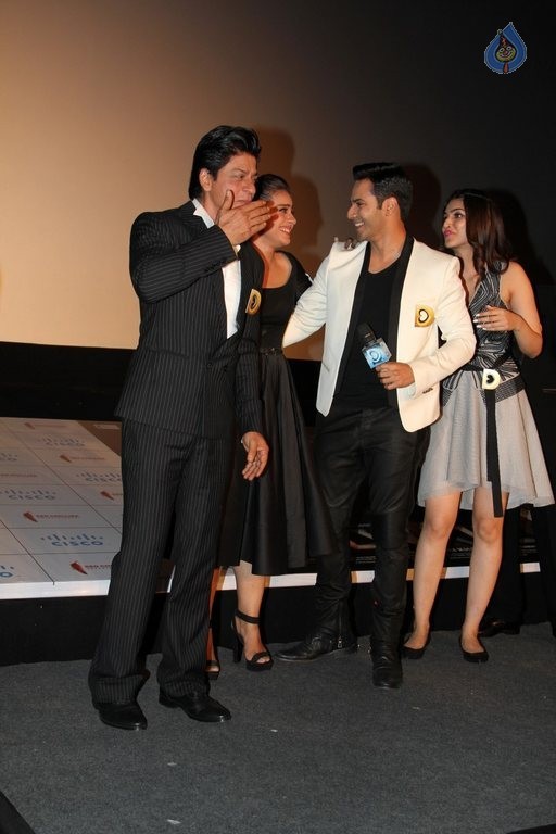 Dilwale Film Trailer Launch - 11 / 84 photos