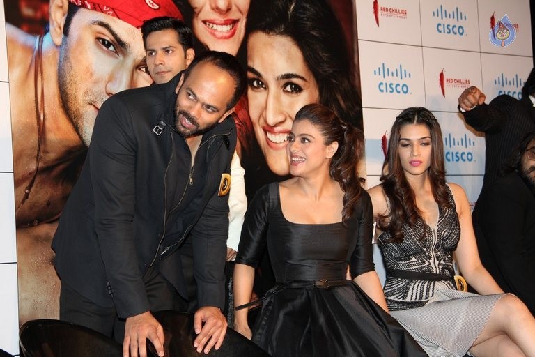Dilwale Film Trailer Launch - 32 / 84 photos