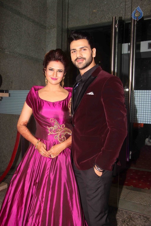 Divyanka and Vivek Wedding Party - 6 / 42 photos