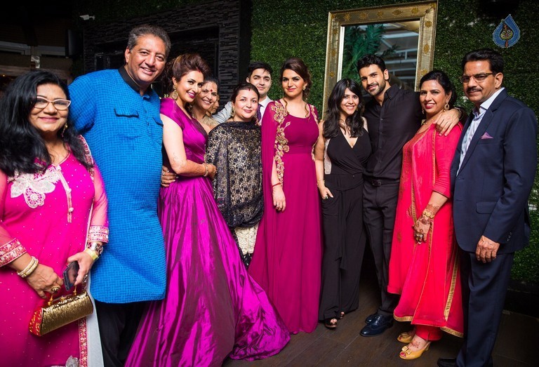 Divyanka and Vivek Wedding Party - 26 / 42 photos